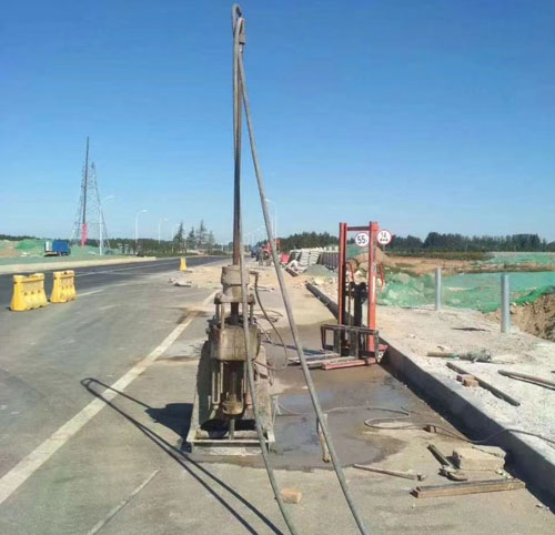 镇江公路高聚物注浆加固